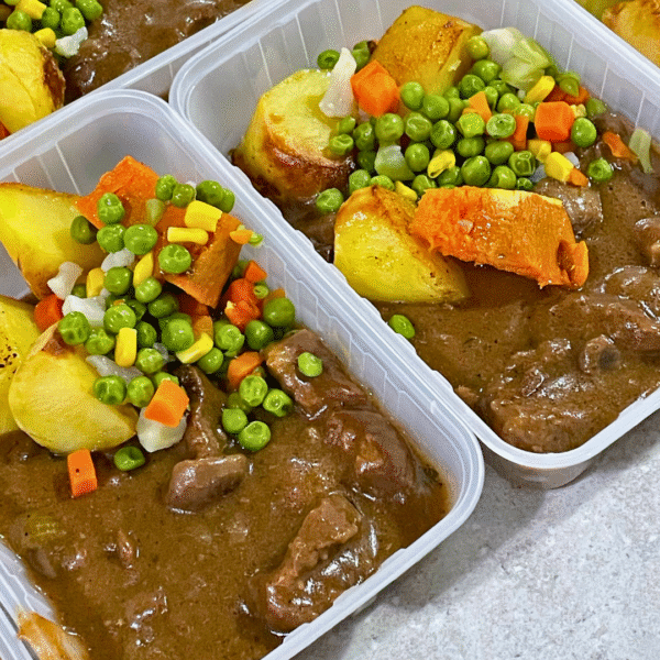 STEAK & KIDNEY with Vegetables - Image 2